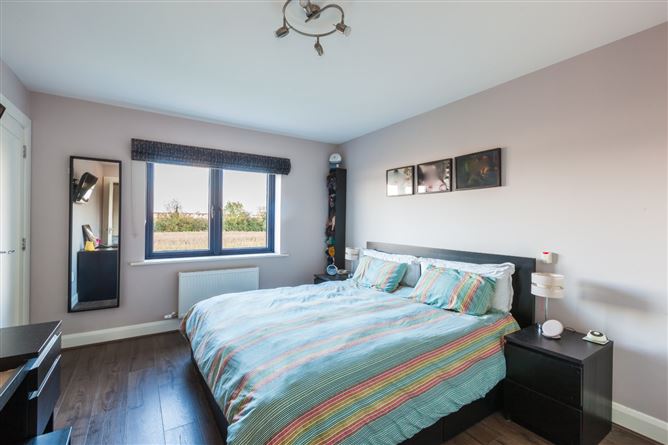 7 Hollywoodrath Crescent, Hollystown, Dublin 15