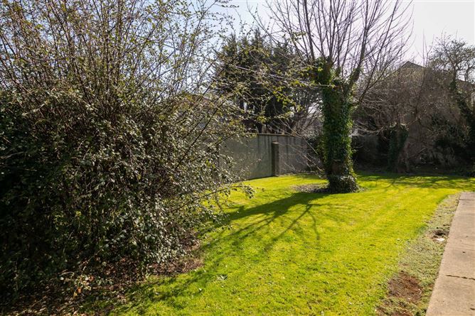 4 Glandore Park, Lower Mounttown Road, Dun Laoghaire, Co. Dublin