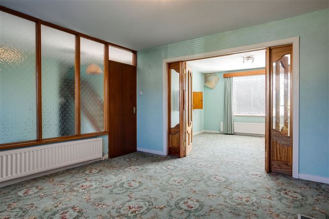 4 Glandore Park, Lower Mounttown Road, Dun Laoghaire, Co. Dublin