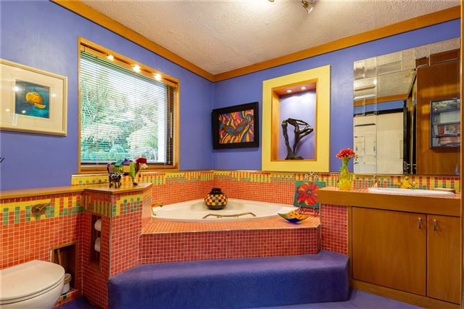 Mutiara, 5 Kilgobbin Heights, Stepaside, Dublin 18