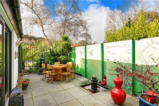 Mutiara, 5 Kilgobbin Heights, Stepaside, Dublin 18