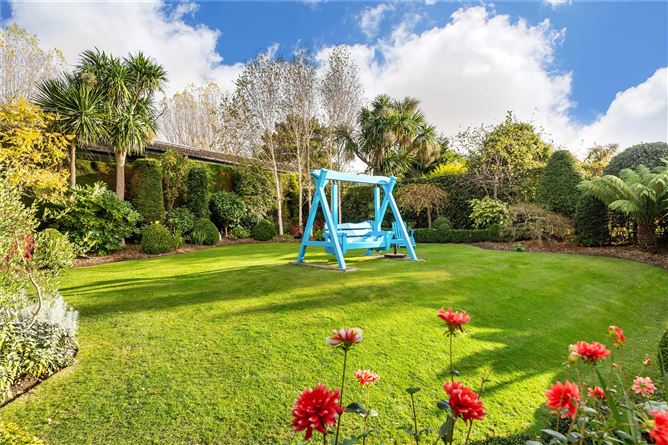 Mutiara, 5 Kilgobbin Heights, Stepaside, Dublin 18