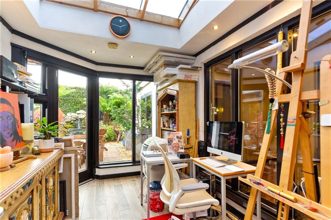 Mutiara, 5 Kilgobbin Heights, Stepaside, Dublin 18