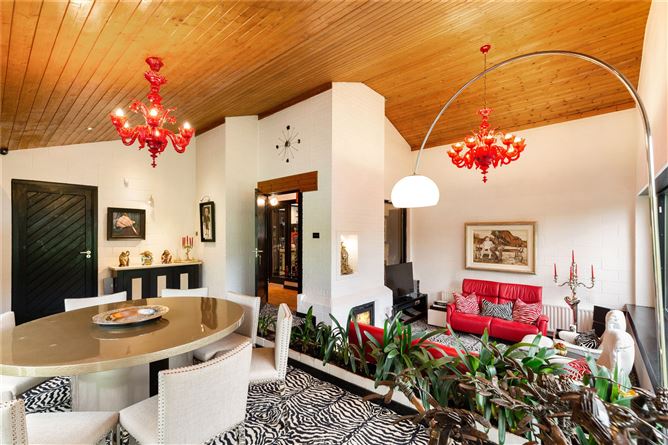 Mutiara, 5 Kilgobbin Heights, Stepaside, Dublin 18