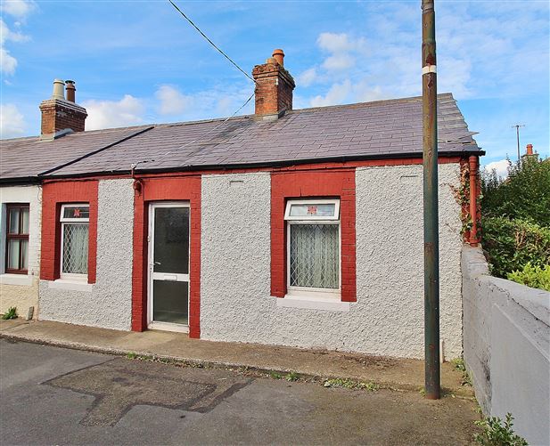 40 St Nessans Terrace, Howth, County Dublin