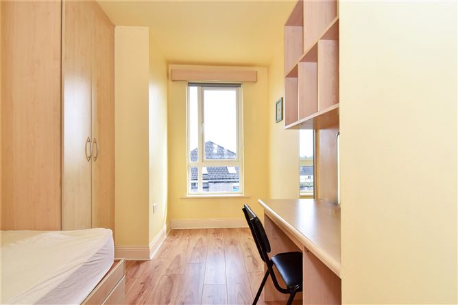 70 Glasan Village, Ballybane, Galway