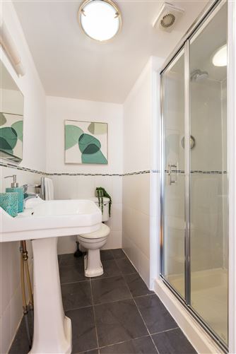 Apt 2 Stradbrook Hall, Stradbrook Road, Blackrock, County Dublin