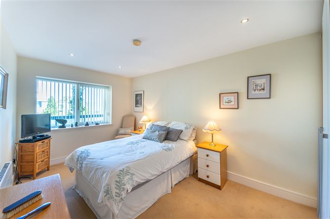 151 Wyckham Point, Wyckham Way, Dundrum, Dublin 16