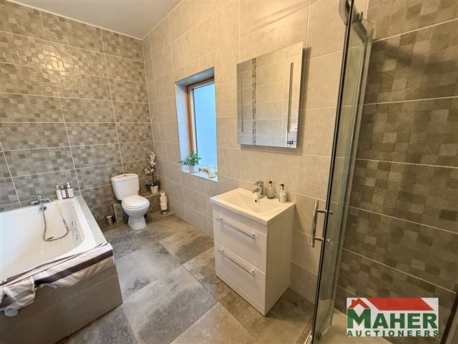 20 Limetree Grove, Cashel, Tipperary