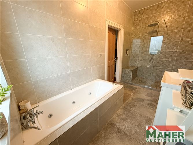 20 Limetree Grove, Cashel, Tipperary
