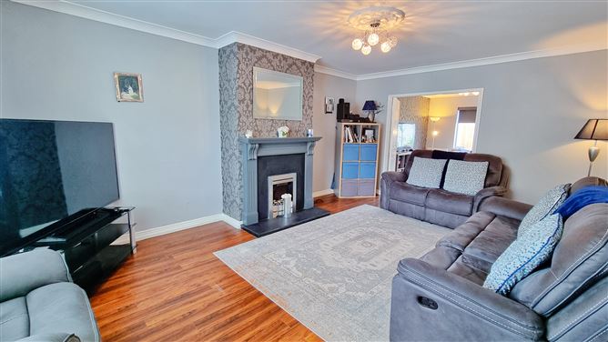 15 Parklands Drive, Ballycullen, Dublin 24