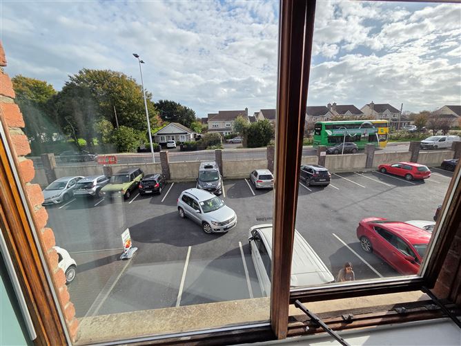 Apt 14 Father Russell Road, Raheen, Limerick