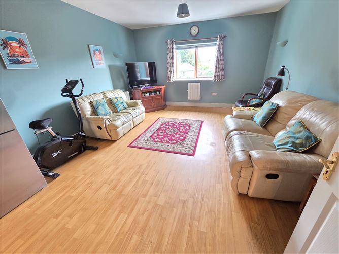 Apt 14 Father Russell Road, Raheen, Limerick