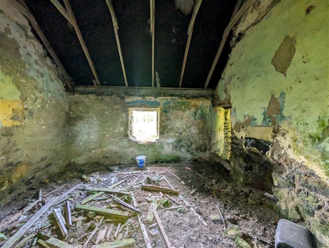 Photo 13 of 21 — Derrynagower, Claremorris, Co. Mayo