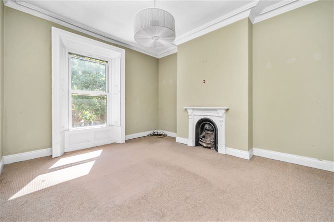 Photo 8 of 27 — 87 North Circular Road, Dublin 7, D07E2V8