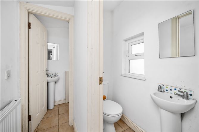 Photo 19 of 27 — 87 North Circular Road, Dublin 7, D07E2V8