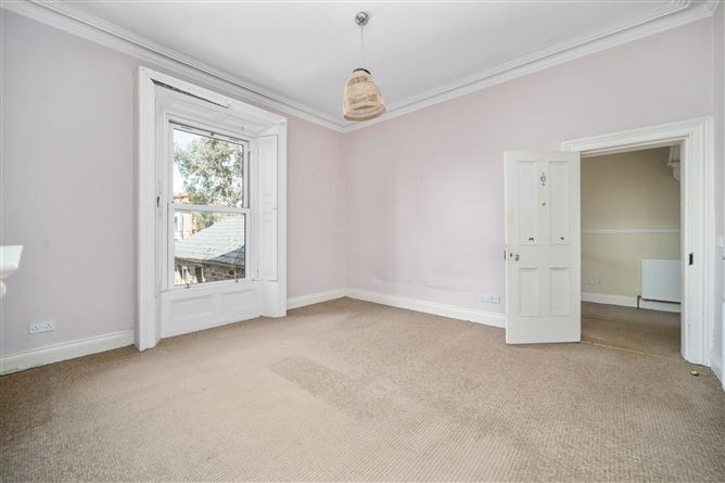 Photo 17 of 27 — 87 North Circular Road, Dublin 7, D07E2V8