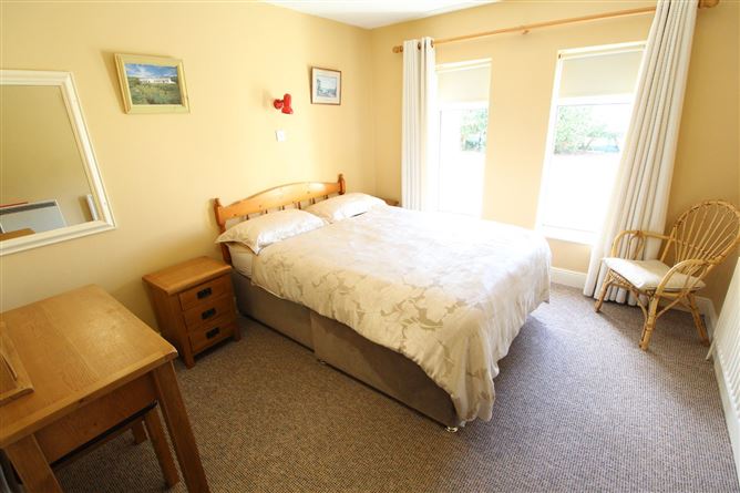 Atlantic View Cottages, Doolin, Co. Clare
