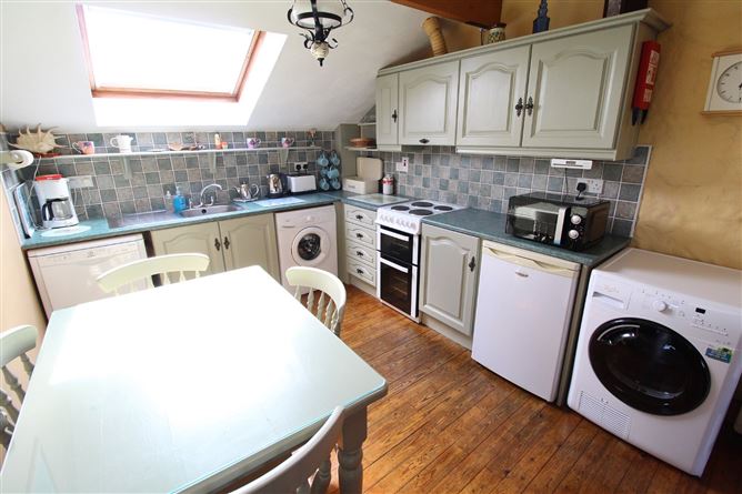Atlantic View Cottages, Doolin, Co. Clare