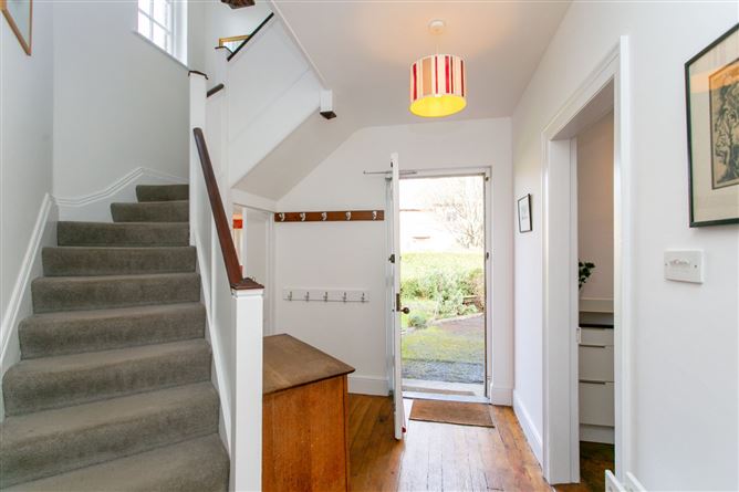 46 Whitethorn Road, Clonskeagh, Dublin 14