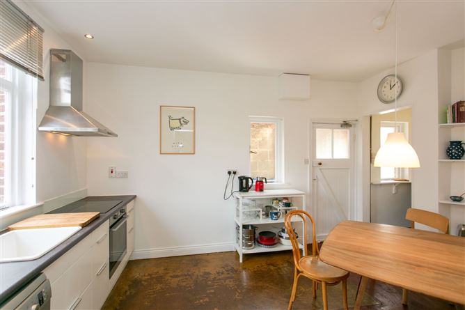 46 Whitethorn Road, Clonskeagh, Dublin 14