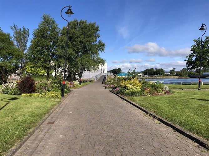 Apartment 9 Cois Mara, Galwey's Lane, Dungarvan, Waterford