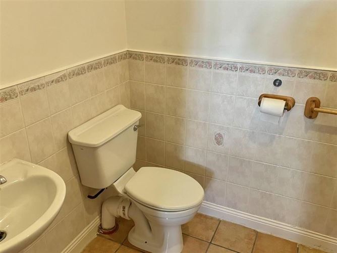 Apartment 9 Cois Mara, Galwey's Lane, Dungarvan, Waterford