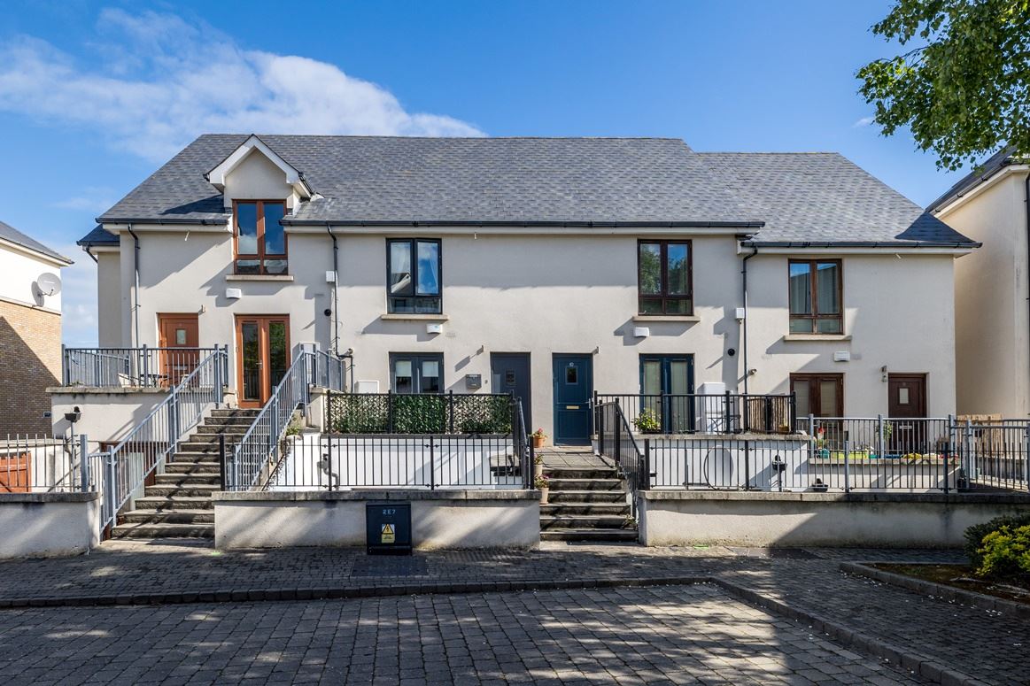 9 The Green, Robswall, Malahide, County Dublin Noel Kelly Auctioneers