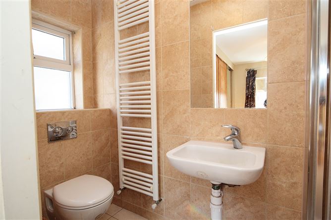 8 Robertshill, Circular Road, Kilkenny, Kilkenny