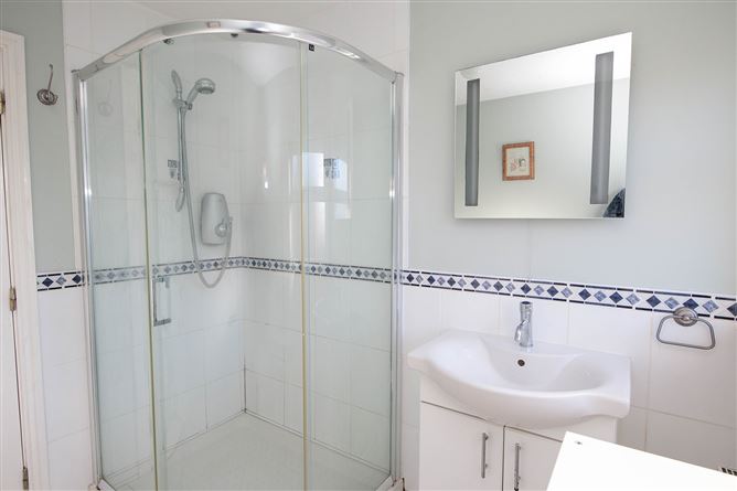 8 Robertshill, Circular Road, Kilkenny, Kilkenny