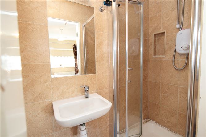 8 Robertshill, Circular Road, Kilkenny, Kilkenny