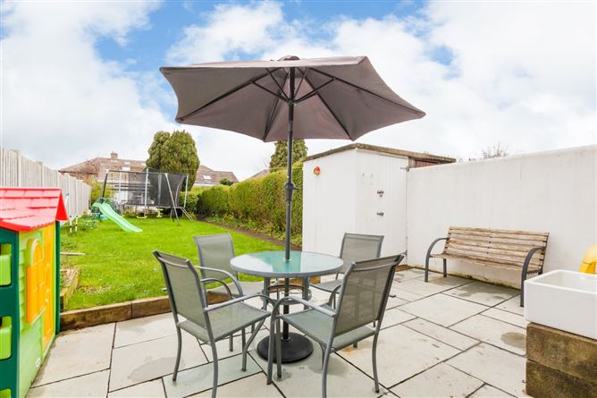 28 Shanowen Drive, Santry, Dublin 9