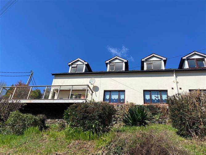 2b Reenmeen Apartments, Glengarriff, Cork
