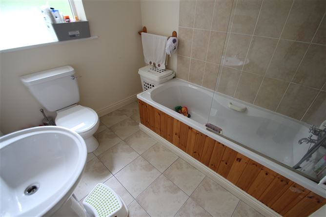 8 The Orchard, Shanbally, Cork