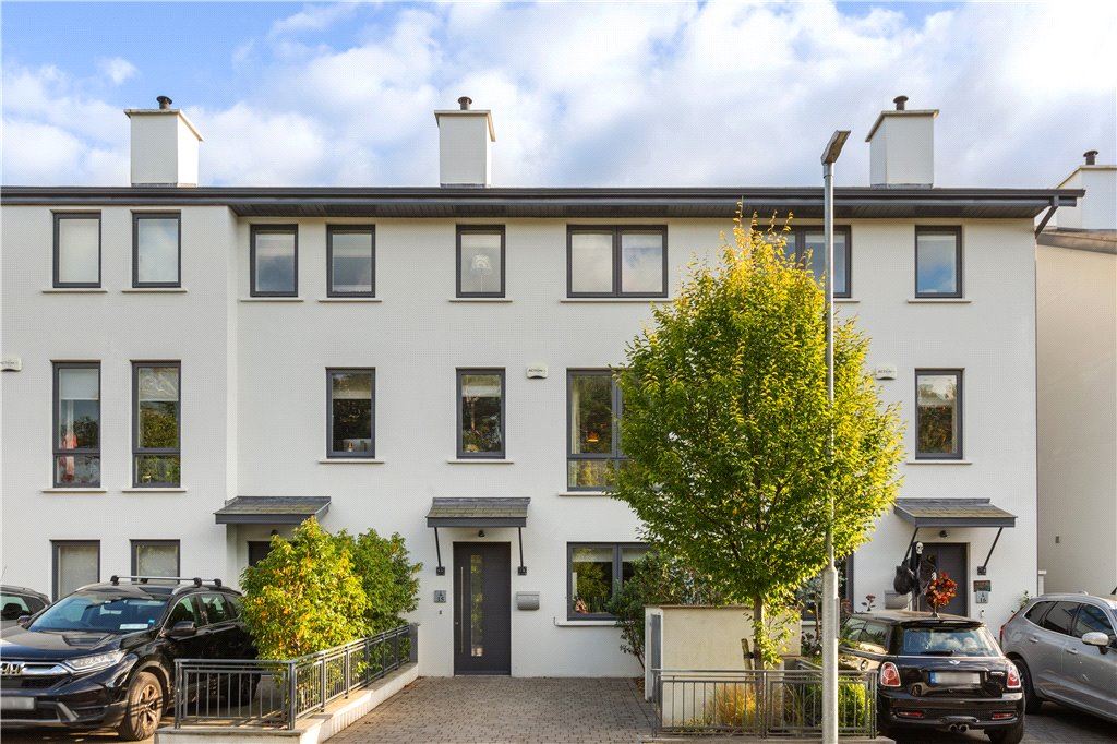 15 Broadlands, Ballinclea Road, Killiney, Co. Dublin