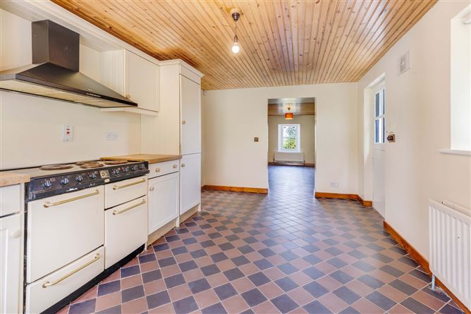 White Lake Cottage, Tonaghbane, Ashfield, Cootehill, Co. Cavan