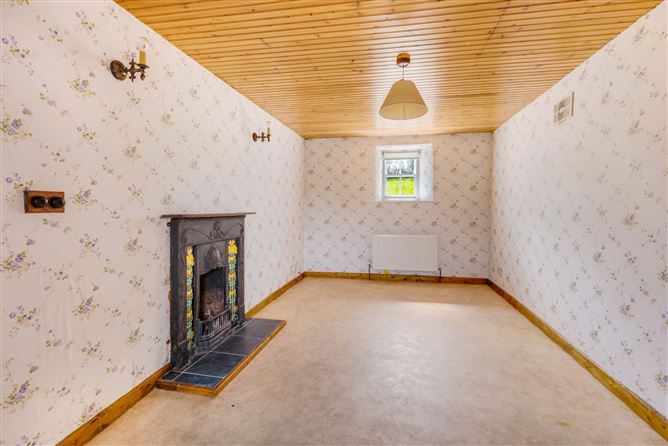 White Lake Cottage, Tonaghbane, Ashfield, Cootehill, Co. Cavan