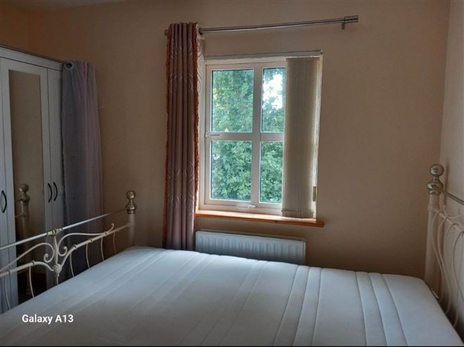9 Lough Tain, Dundalk, County Louth