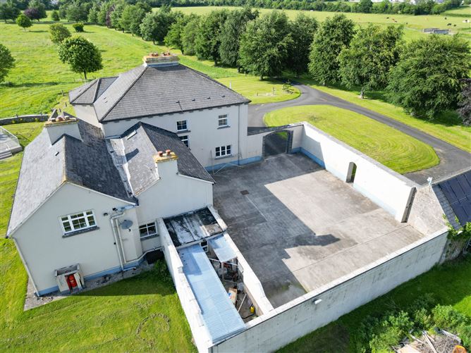 Woodville House On C. 38 Acres, Woodville, Templemore, Co. Tipperary
