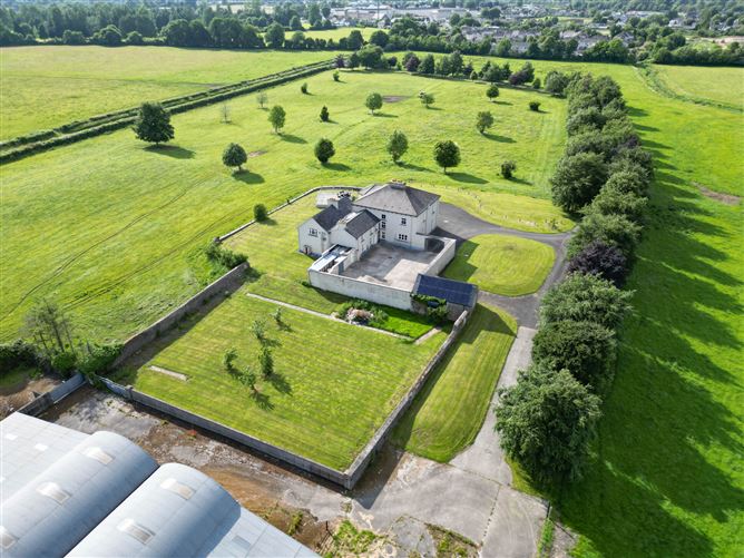 Woodville House On C. 38 Acres, Woodville, Templemore, Co. Tipperary