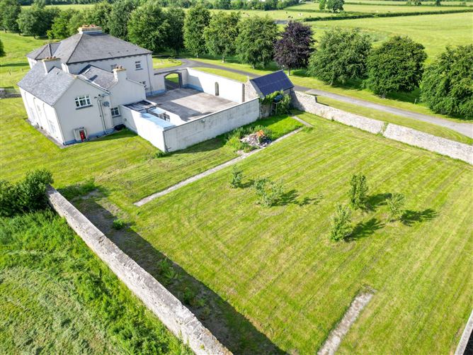 Woodville House On C. 38 Acres, Woodville, Templemore, Co. Tipperary