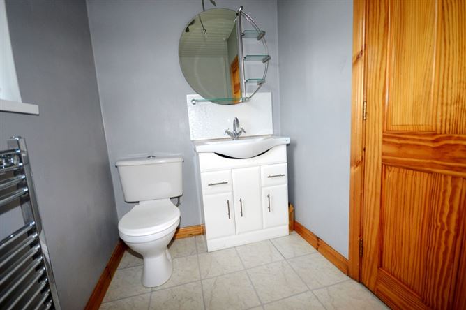 7 Sessiagh Park, Castlefin, Co. Donegal