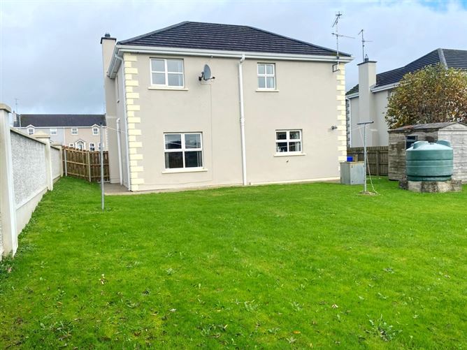 7 Sessiagh Park, Castlefin, Co. Donegal