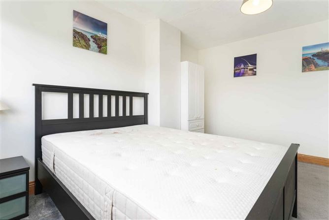 28 Alderwood Grove, Springfield, Dublin 24