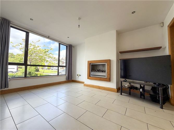 27 An Leac Lian, Barna, Galway