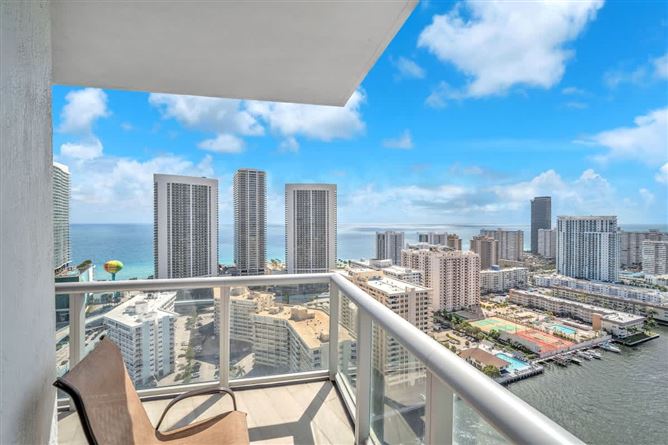 Skyline & Sea,Hallandale Beach, Florida, USA