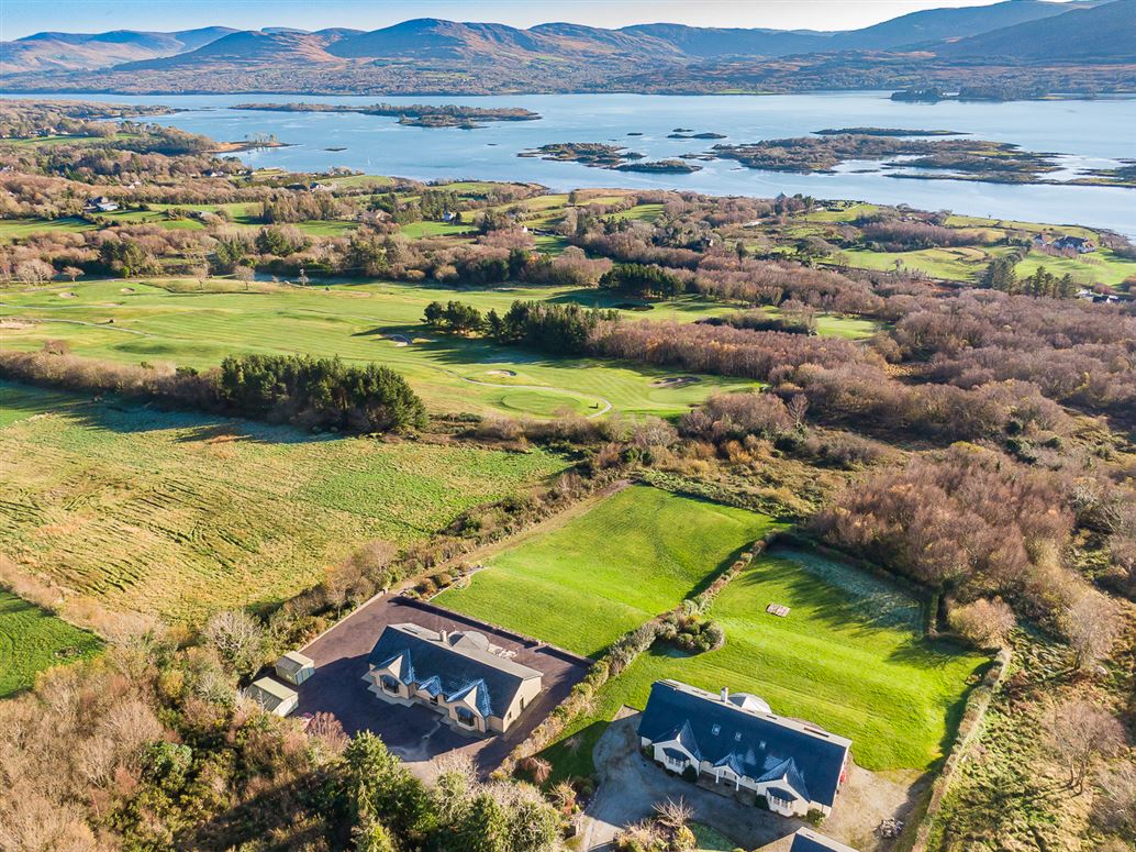 Iona House, Cappanacush East, Templenoe, Kenmare, Co. Kerry Iona House, Cappanacush East, Templenoe, Kenmare, Co. Kerry