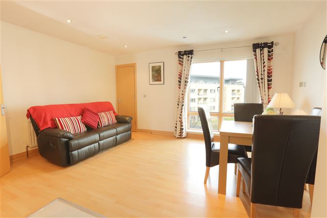 6 The Walk, Carrickmines Green, Carrickmines, Dublin 18