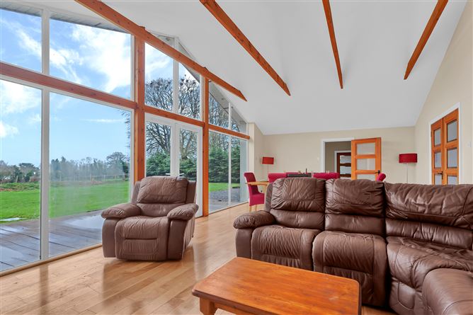 Residence on c. 0.75 Acres / 0.303 HA., Humphreystown, Blessington, Wicklow