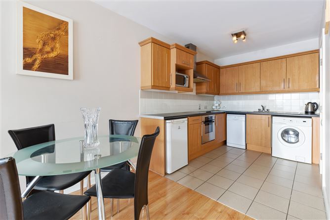 3 Moland House, Talbot Street, Dublin 1